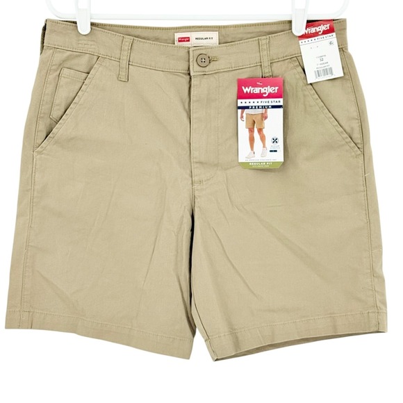Wrangler Other - Wrangler Men's Five Star Premium Stretch Regular Fit Tan Shorts Size 32x7 NWT
